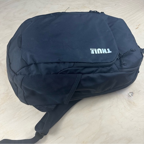 Thule Black Men's Backpack - Picture 3 of 9